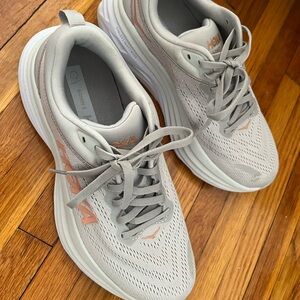 Hoka W Bondi size 8 in good condition